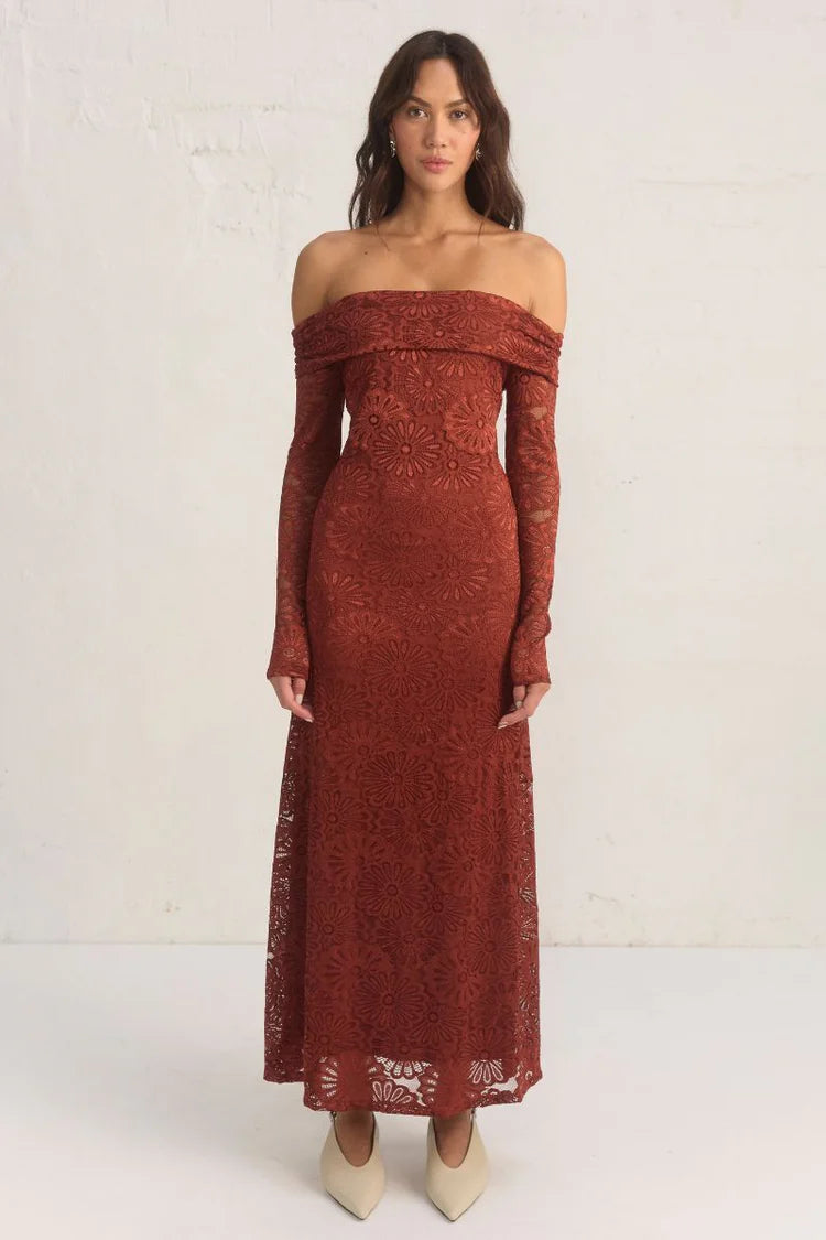 FLORA LACE DRESS WINE