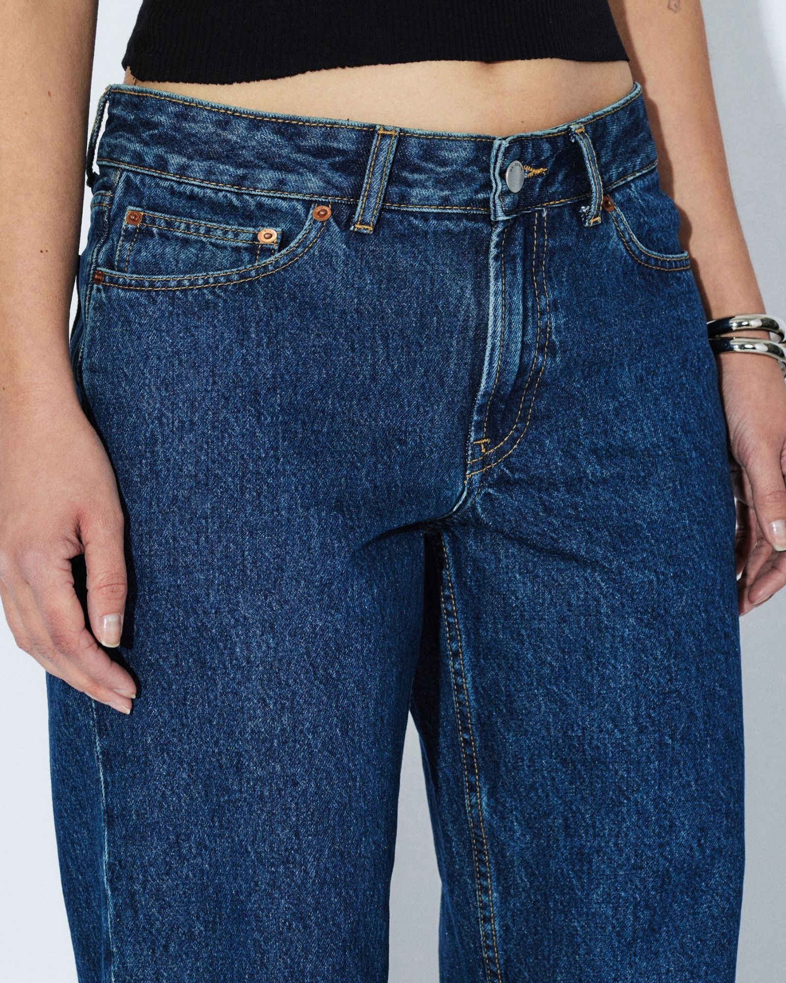 NIKA MID STRAIGHT - DARK VINTAGE