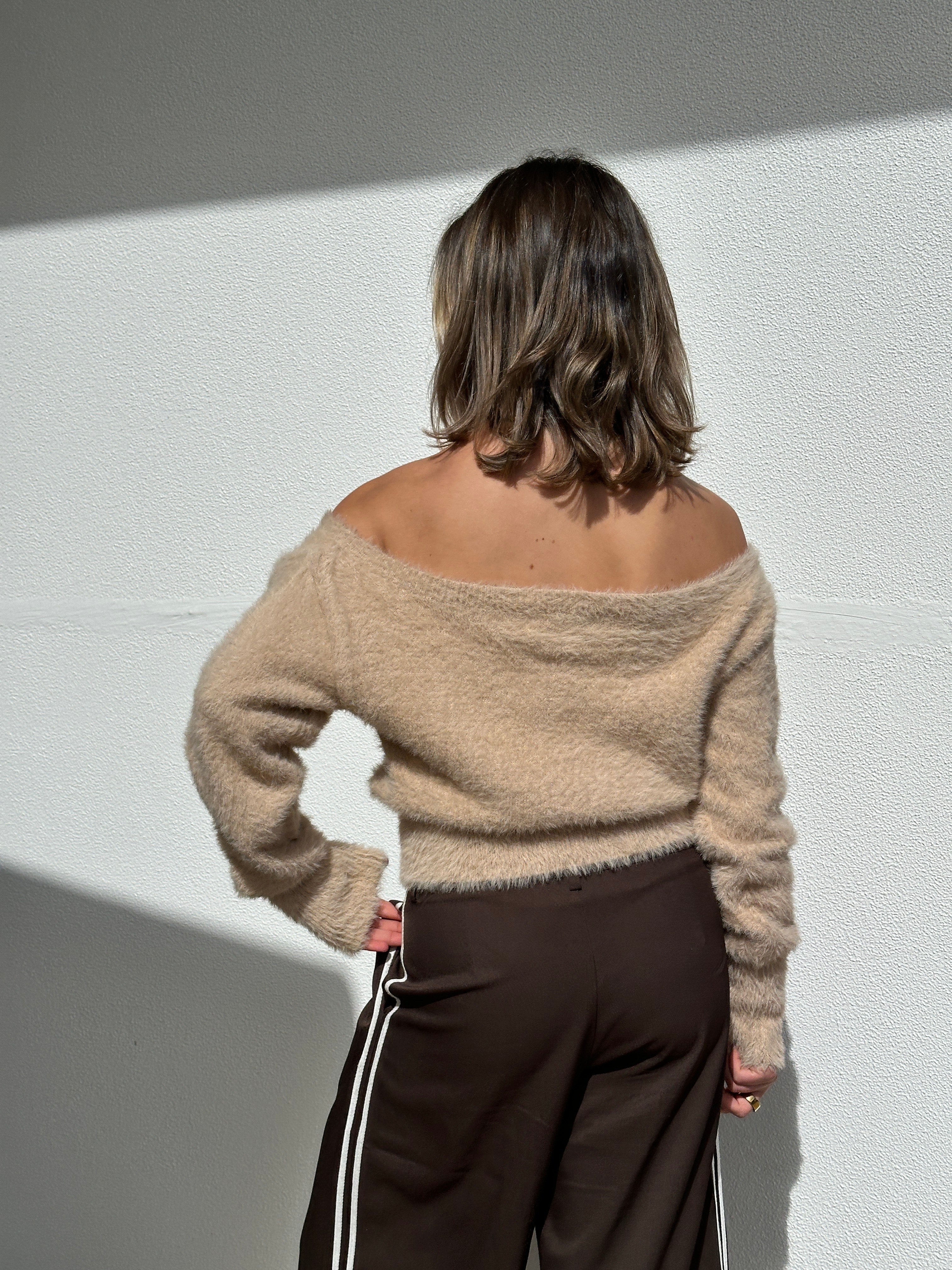 FLUFFY OFF SHOULDER KNIT
