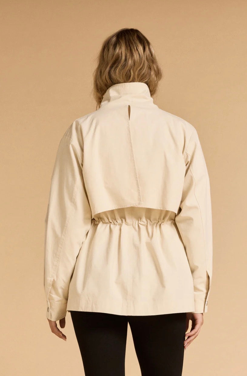ANORAK JACKET - CREAM