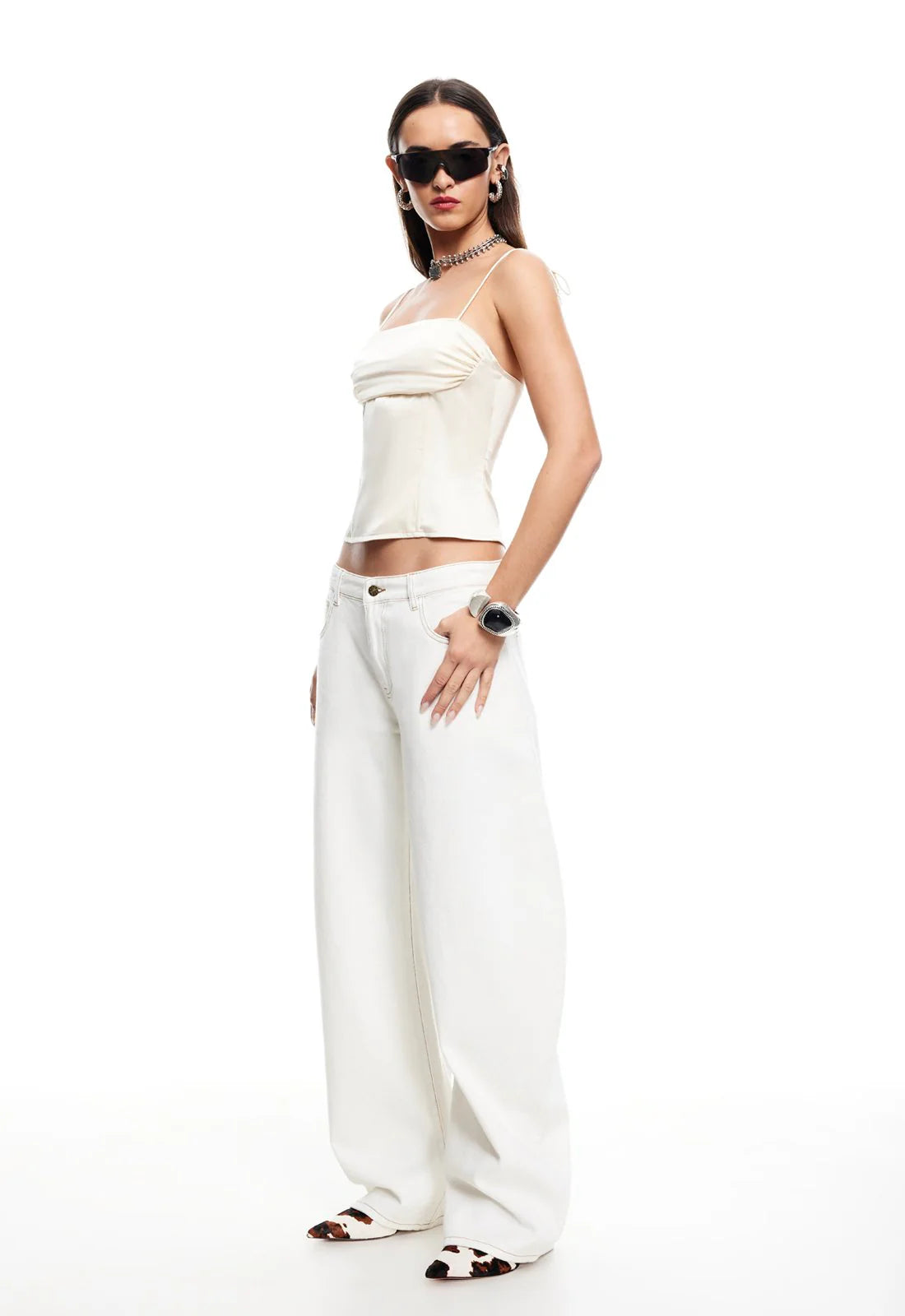 HORSESHOE PORCELAIN JEAN