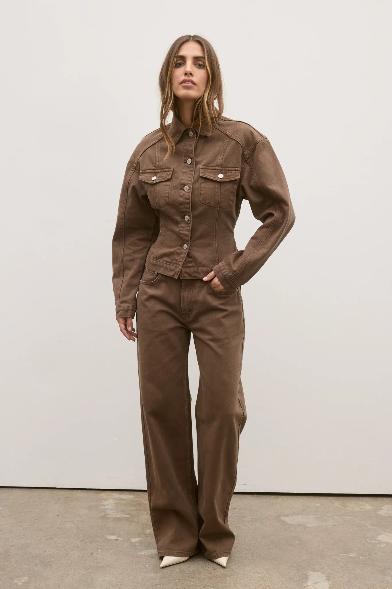AVERY MID RISE JEAN - CHOCOLATE