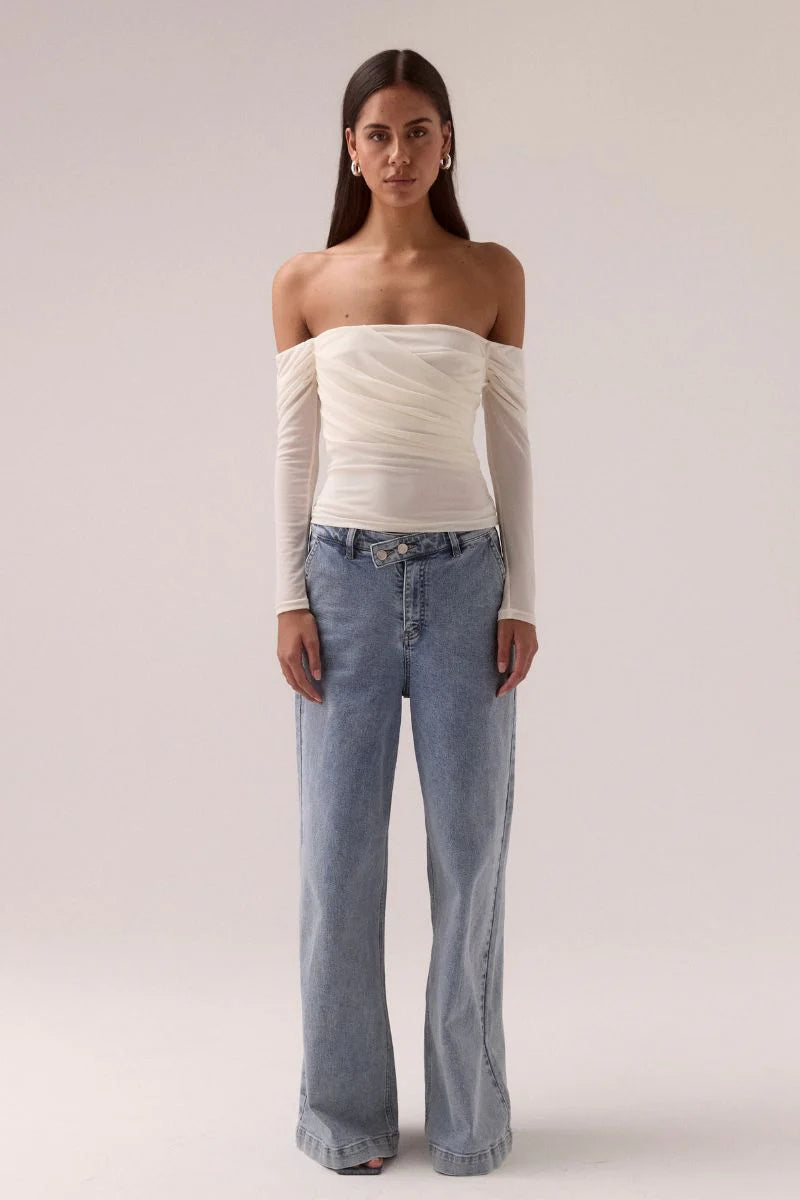 MYRIAD OFF SHOULDER TOP