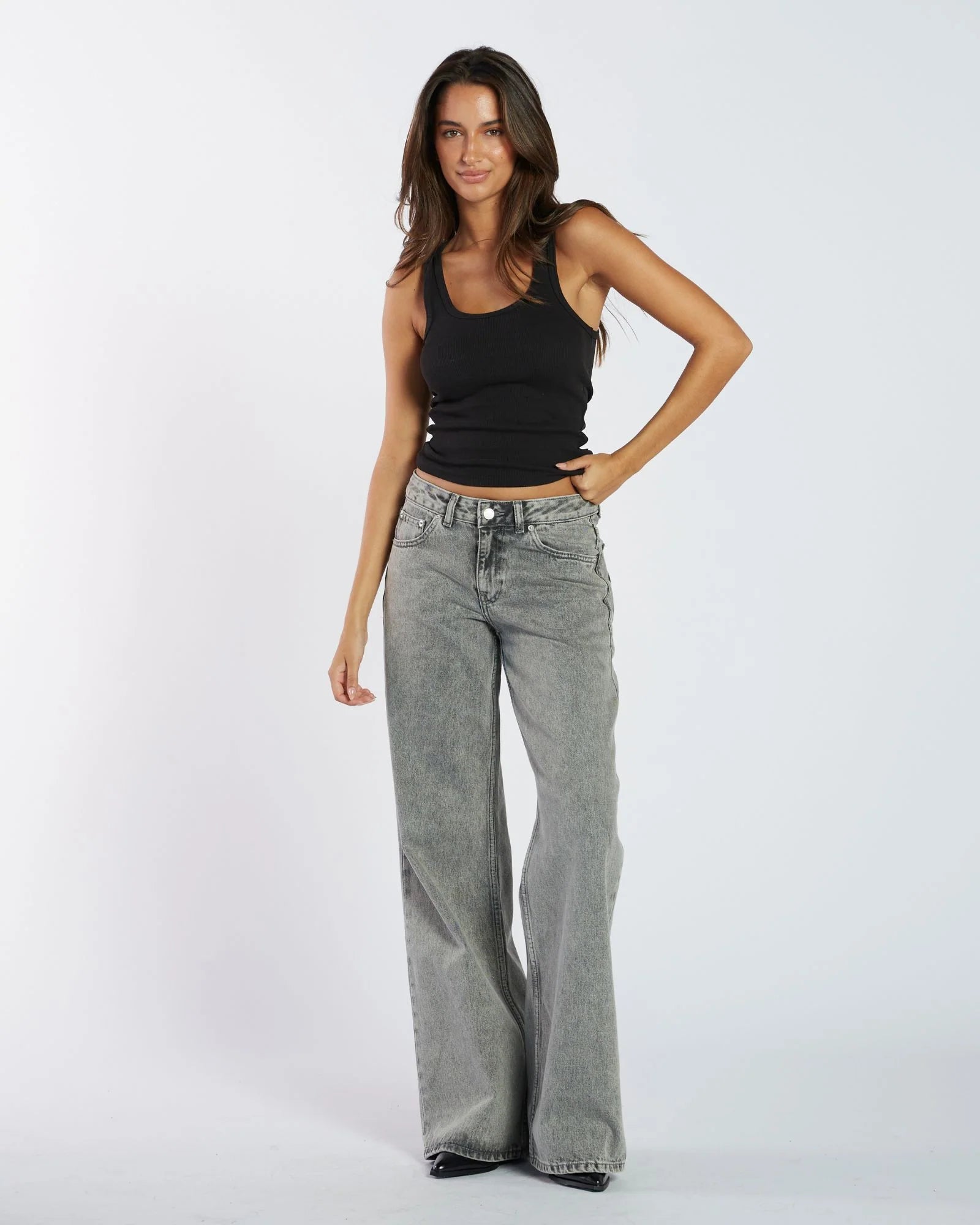 RHUE JEAN ASH GREY