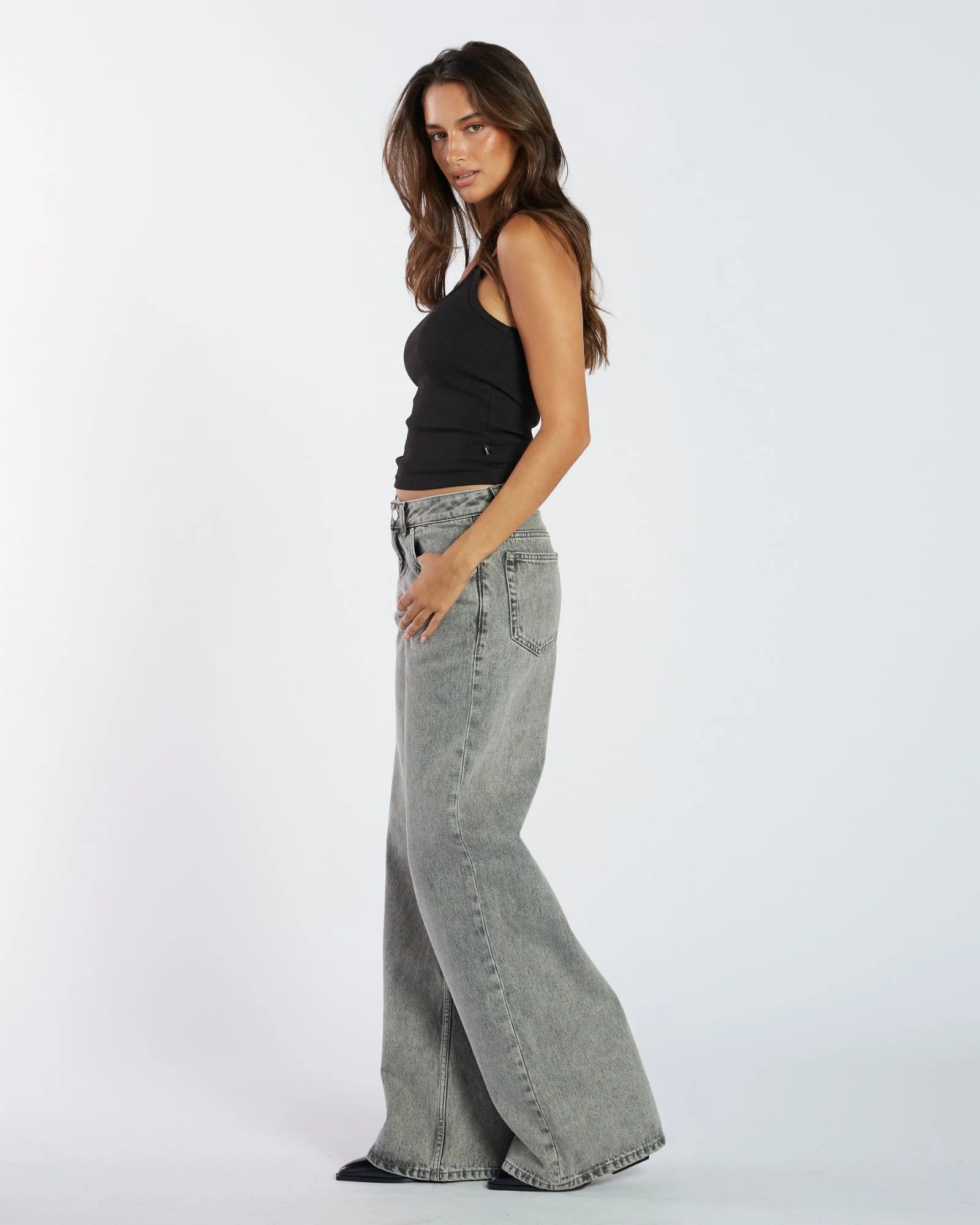 RHUE JEAN ASH GREY