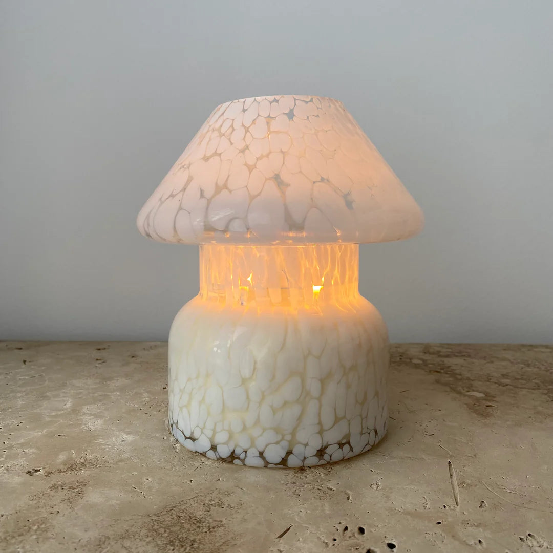 BY BELLA LAMPE CANDLE