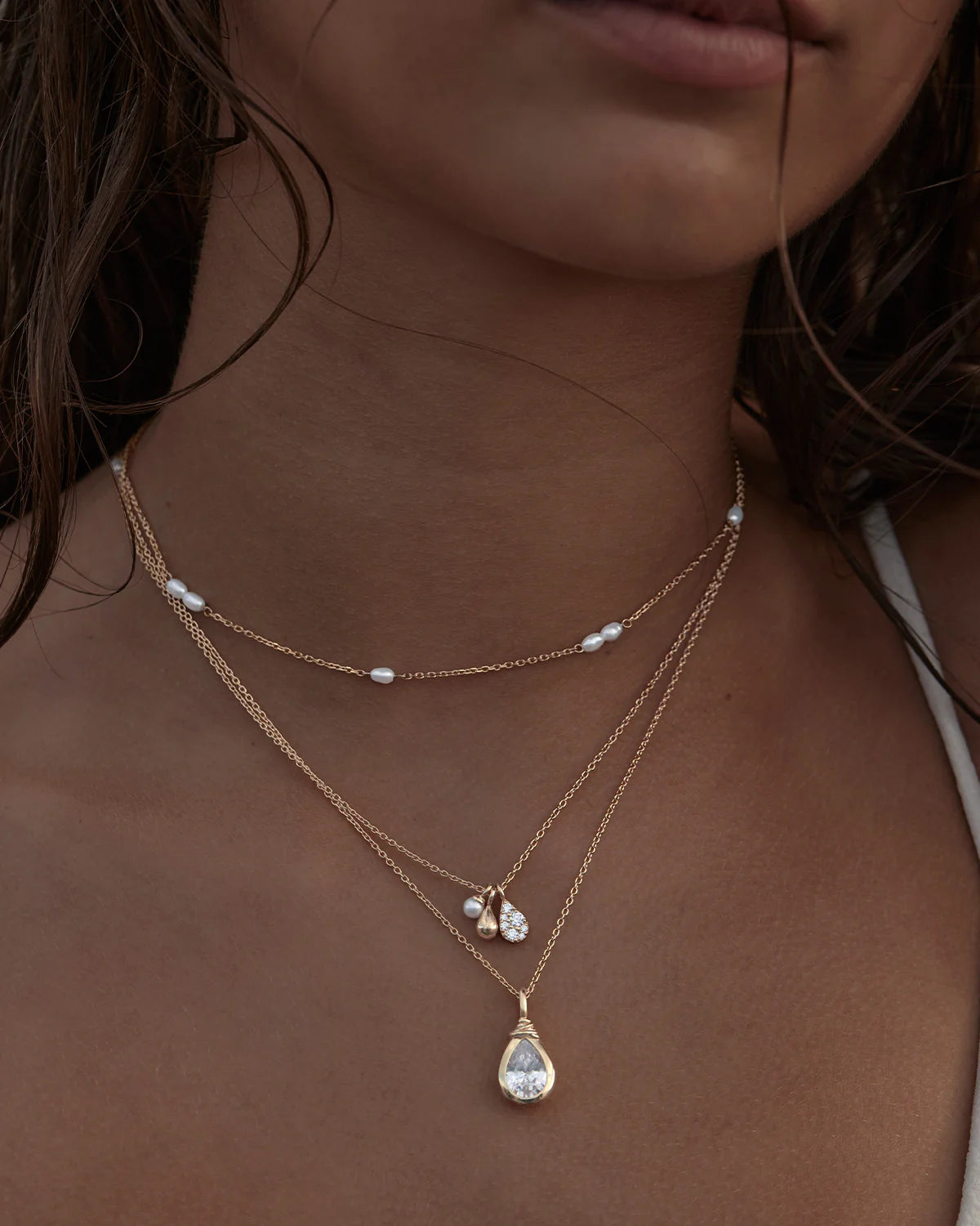 GOLD SERENE DREAMS PEARL CHOCKER