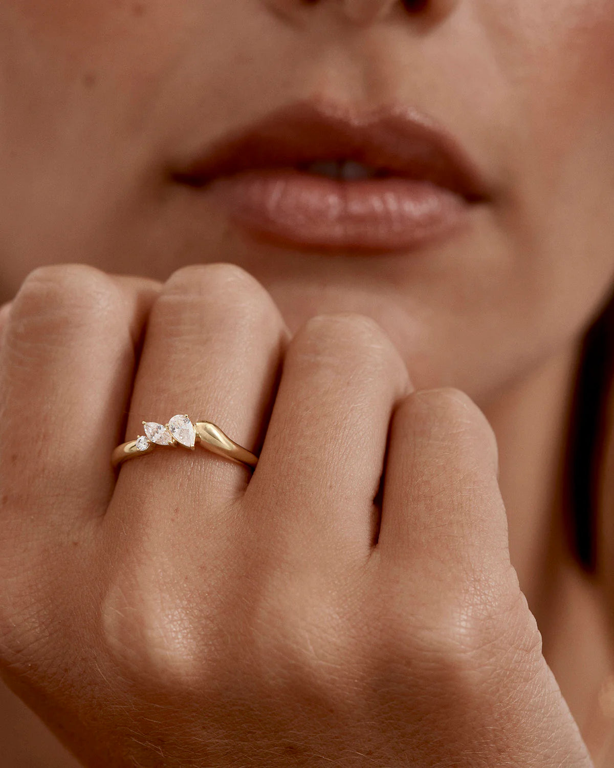 CRYSTAL WINGS RING - GOLD