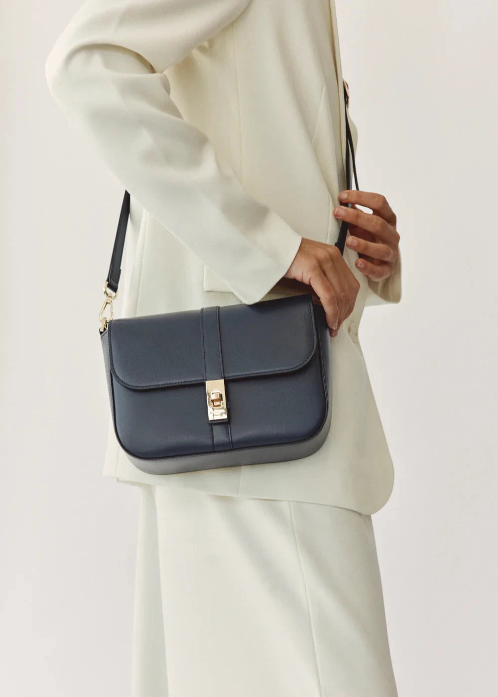 CARLY MIDNIGHT SQUARE CROSSBODY