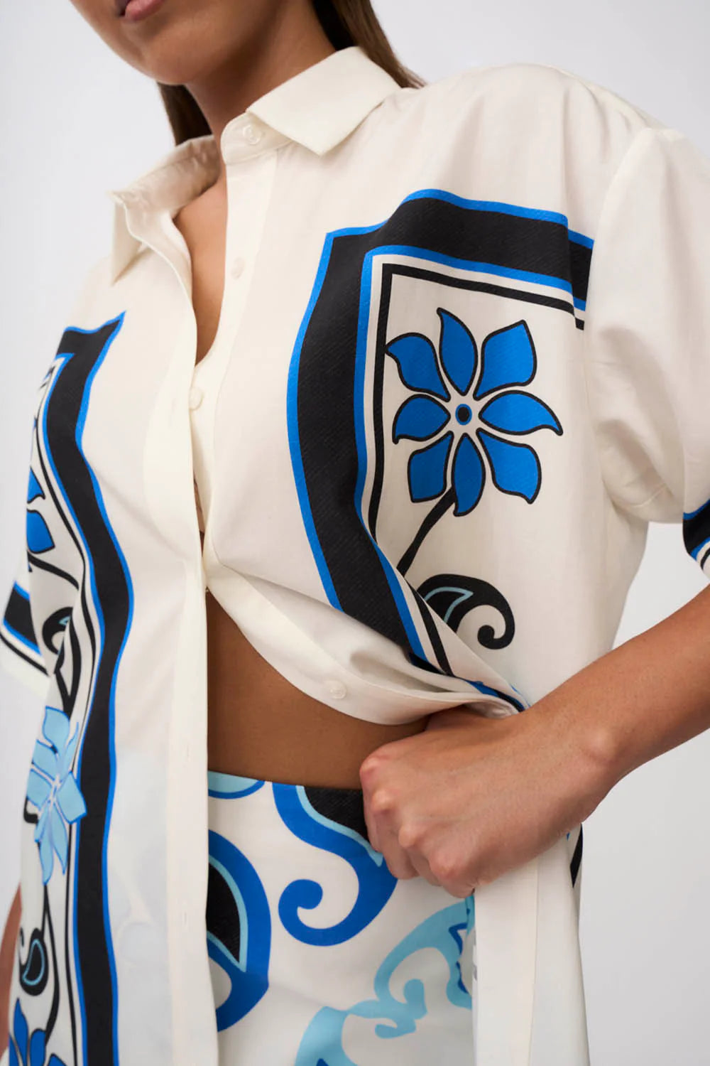 AZURE GRANADA FLOWER SHIRT