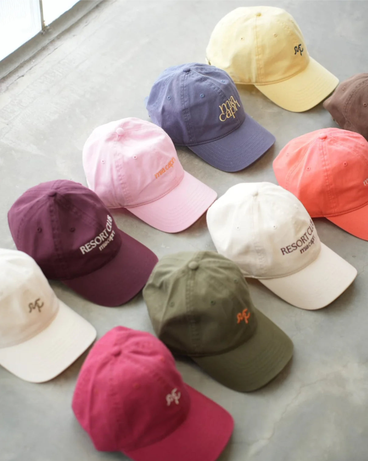 EMBROIDERED CAP