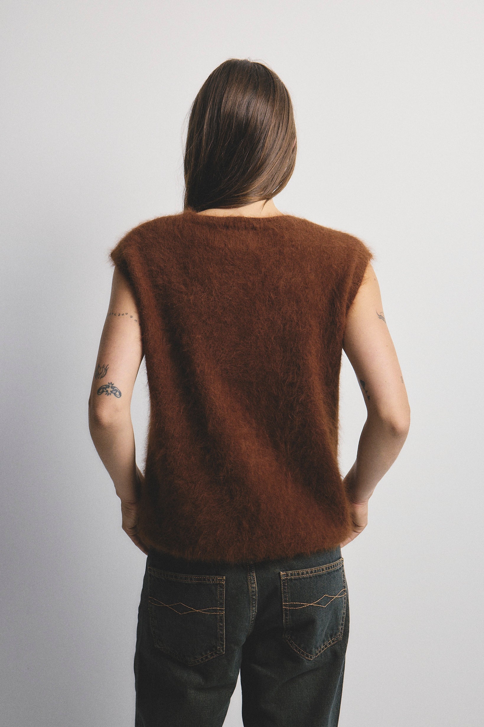 EBONY VEST