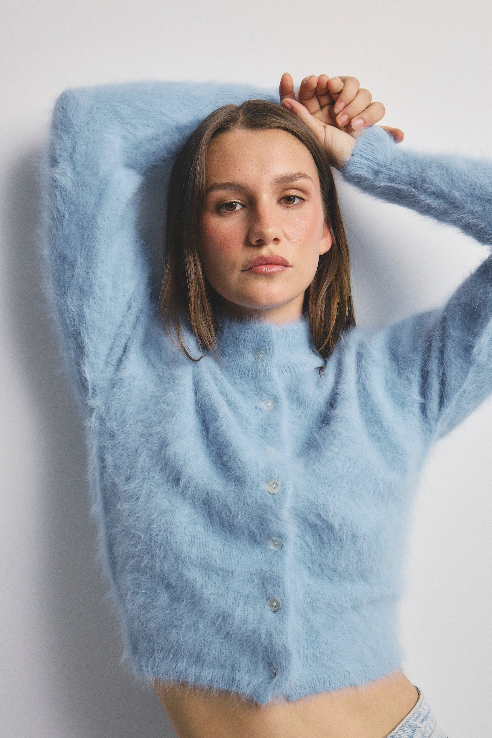 BELLA CASHMERE BUTTON CARDI