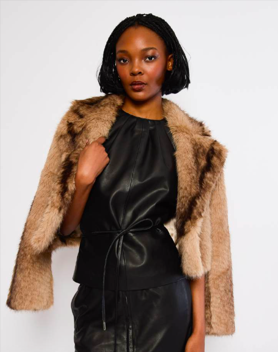 ARTIC FOX BROWN FAUX FUR CROPPED