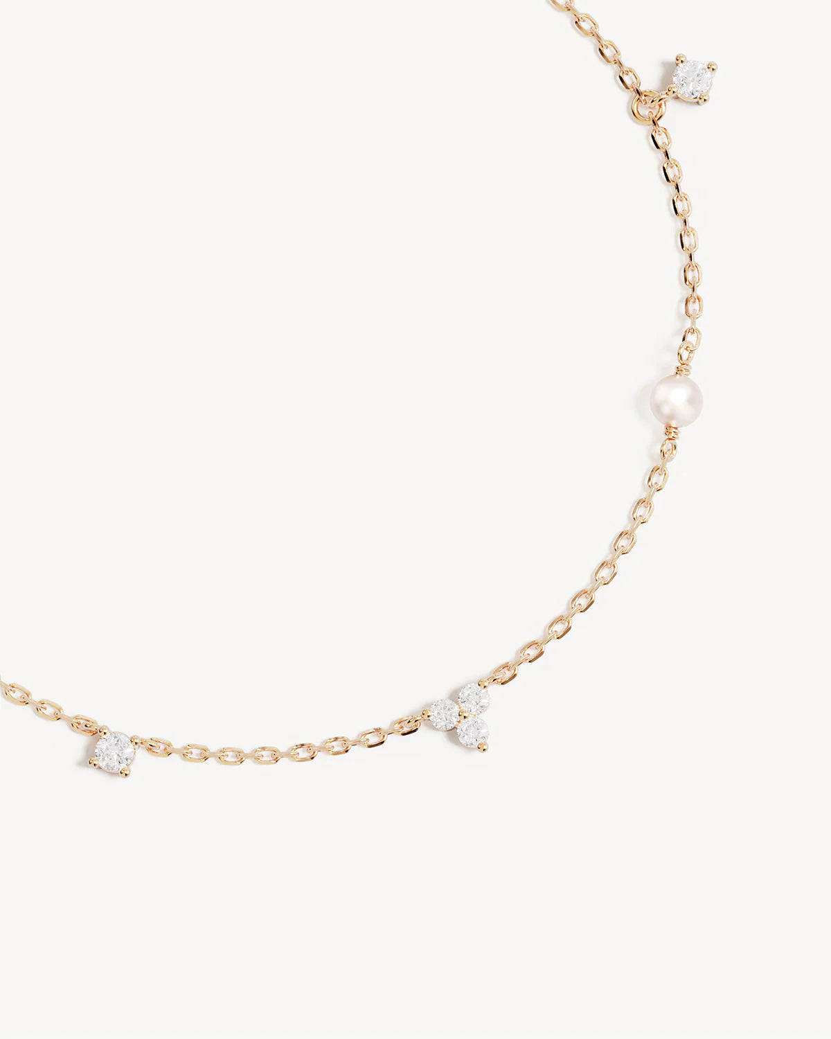 MOONLIT BLOOM PEARL BRACELET - GOLD