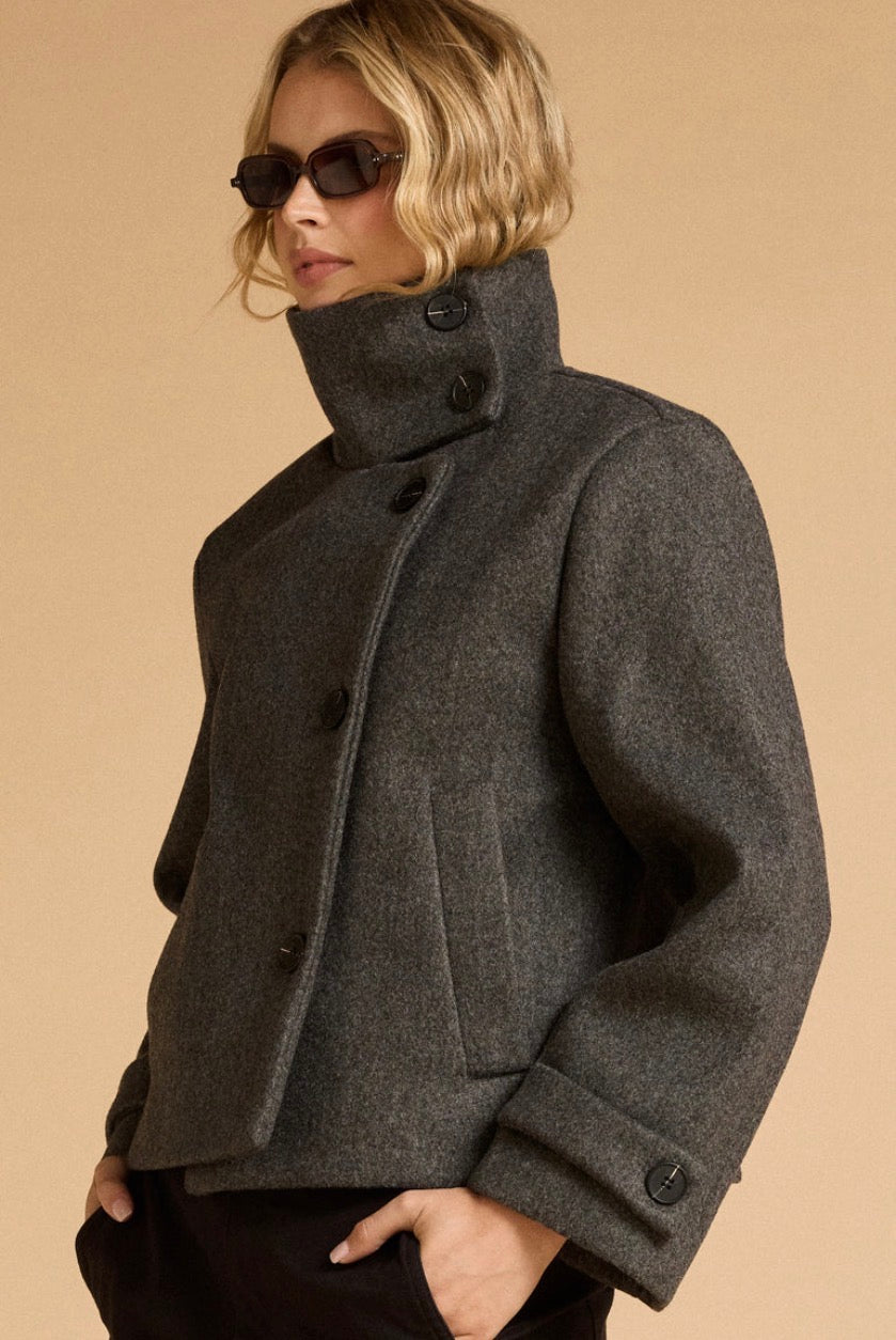 FUNNEL NECK JACKET