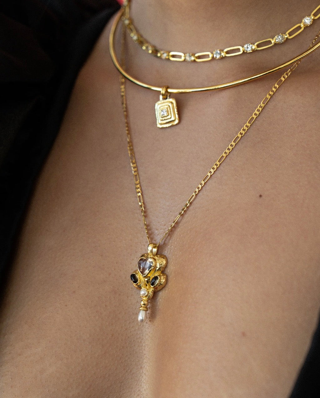 DIYA NECKLACE GOLD