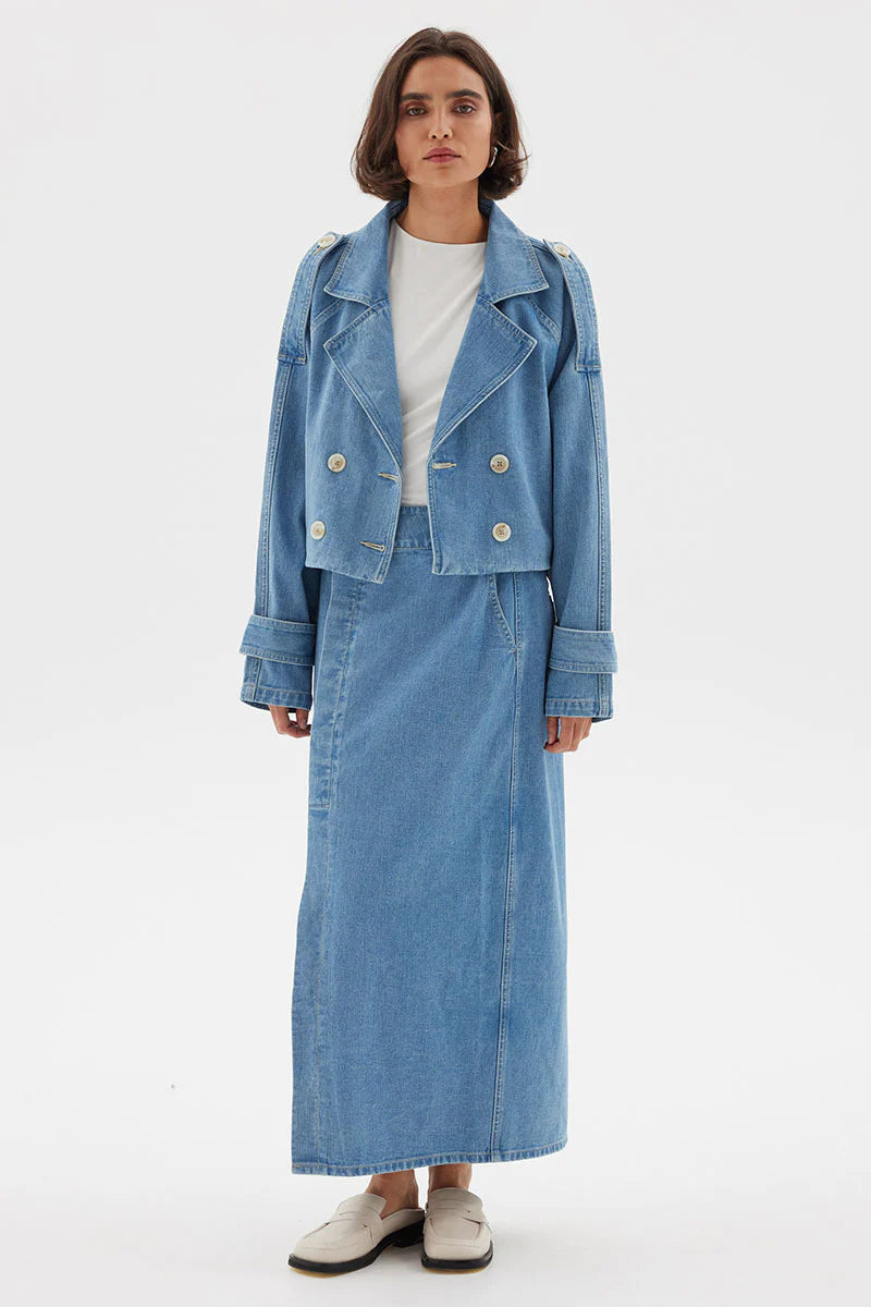 THEORY CROP DENIM TRENCH