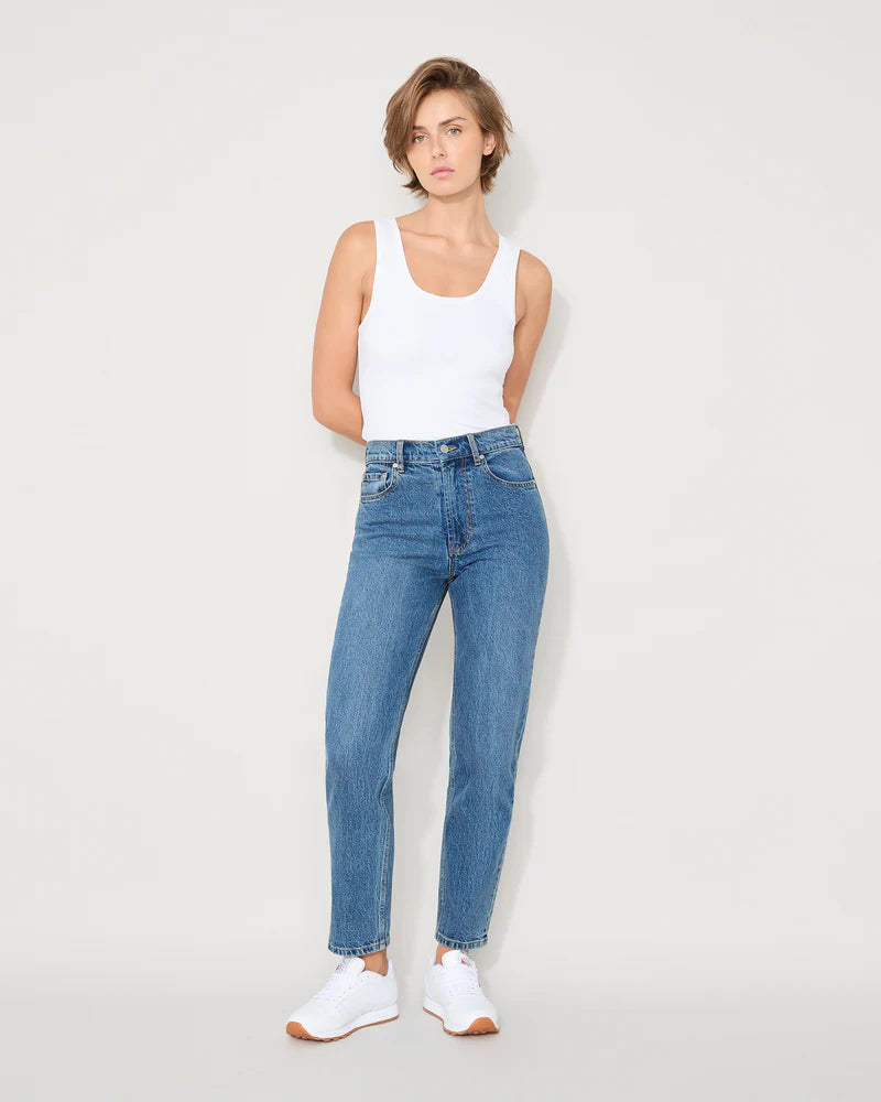 ESSENTIAL WEEKEND JEAN