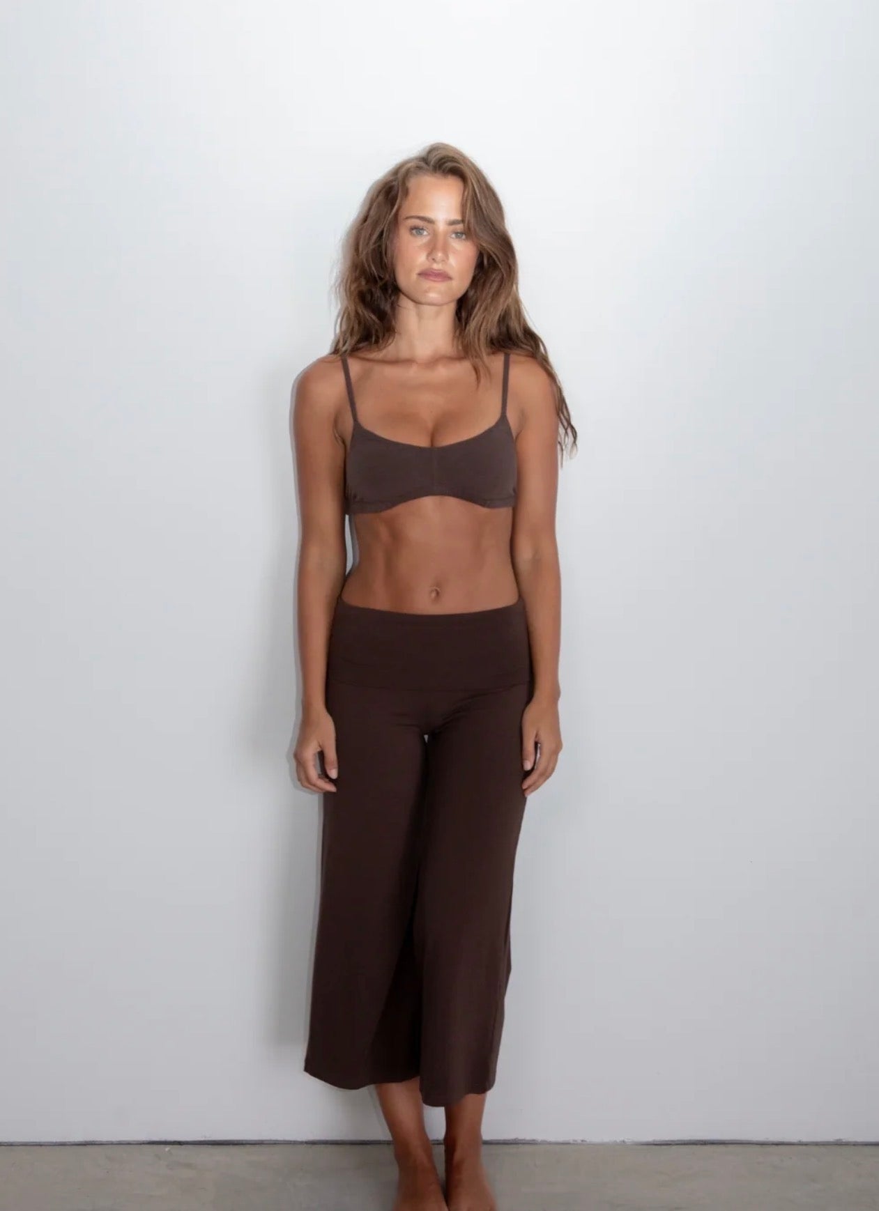 7/8 YIN FLARE- DARK BROWN