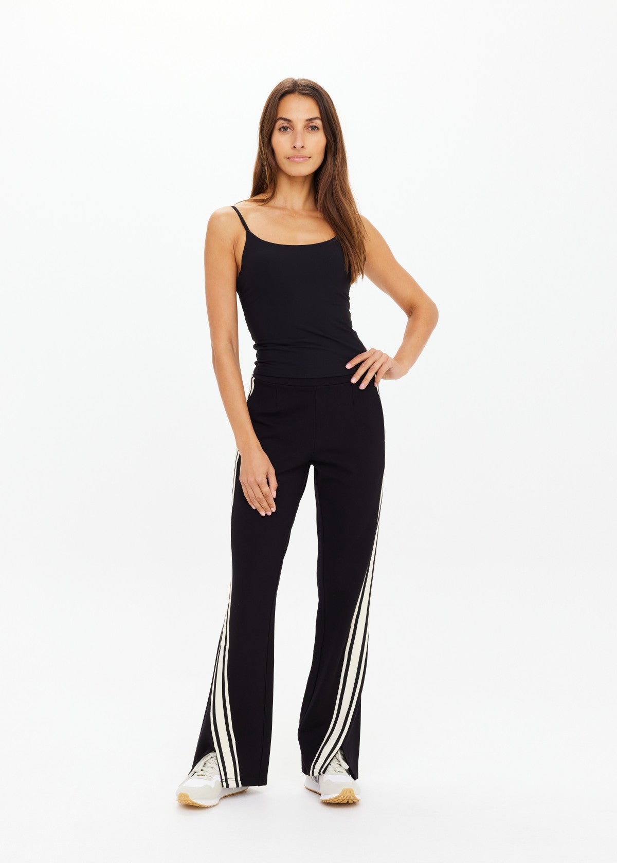 PETRA FLARE PANT - BLACK