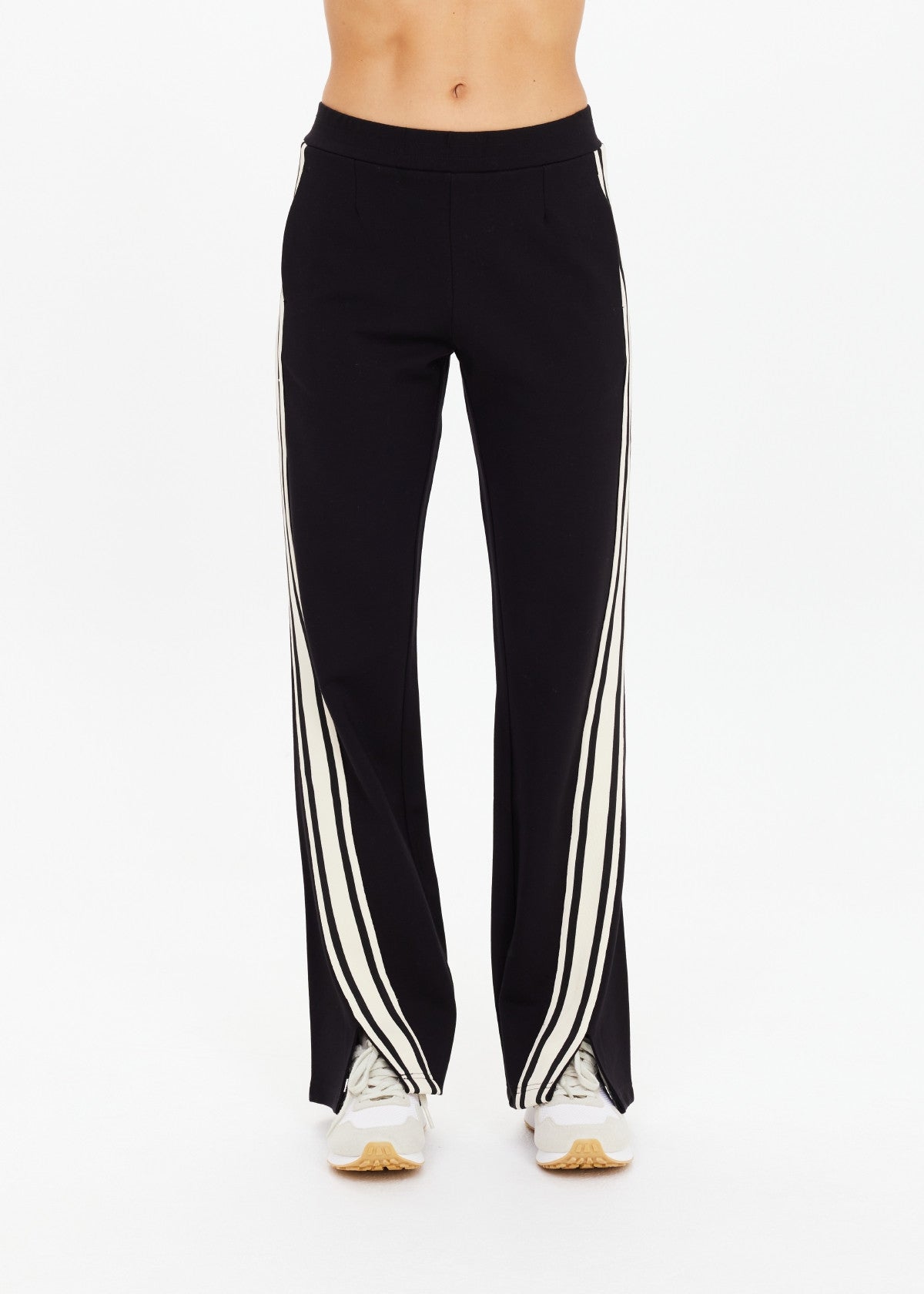 PETRA FLARE PANT - BLACK