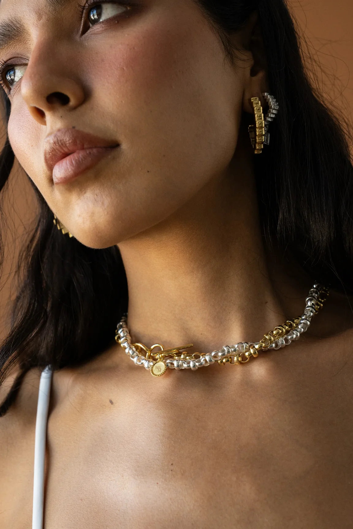 CHARLOTTE NECKLACE - GOLD