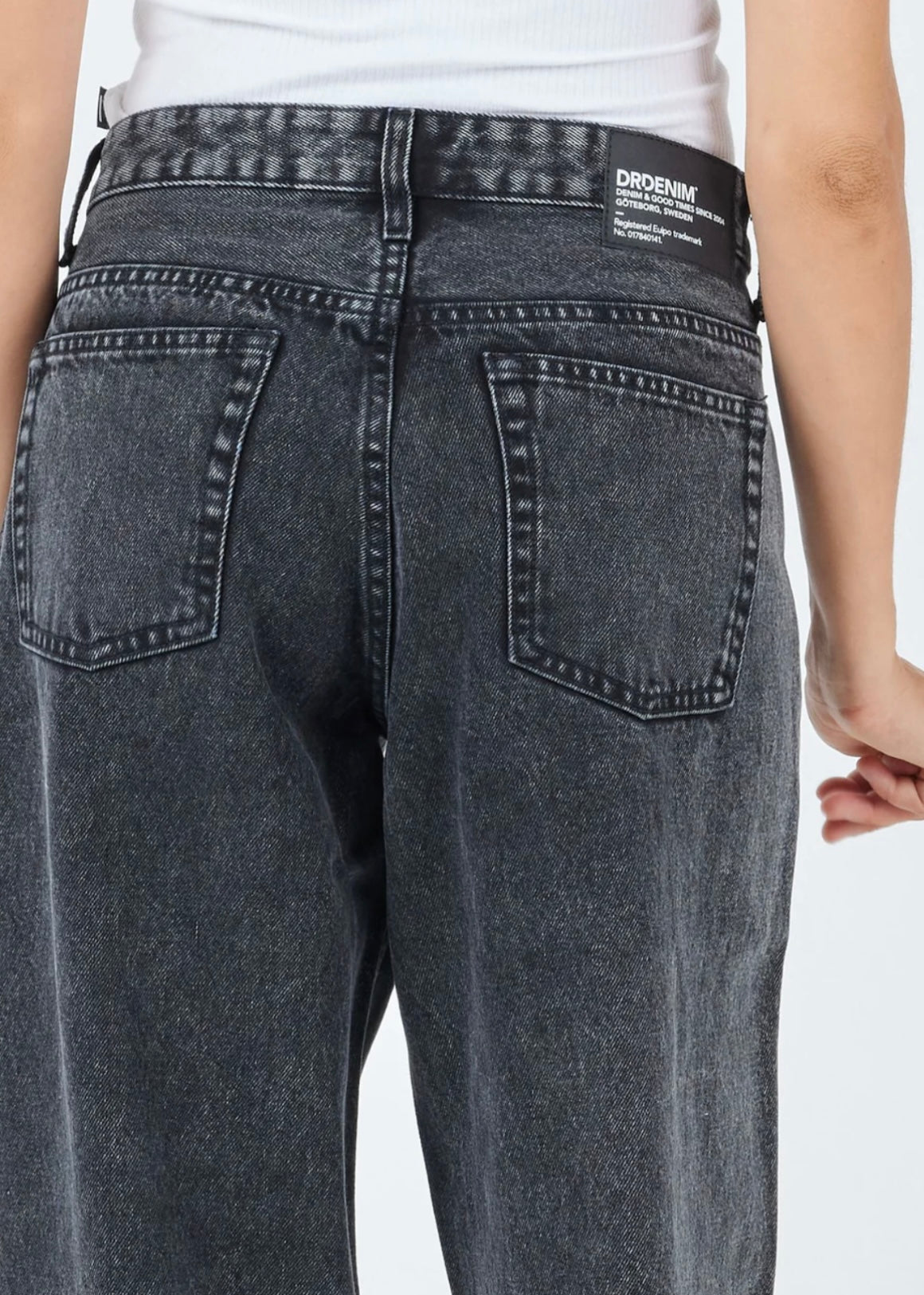 HILL LOW JEANS