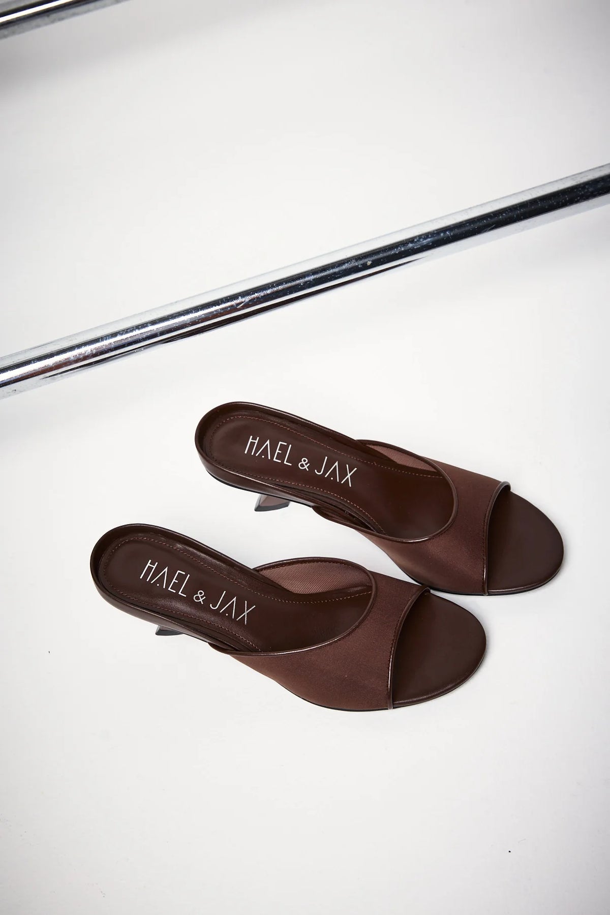 HORIZON HEEL