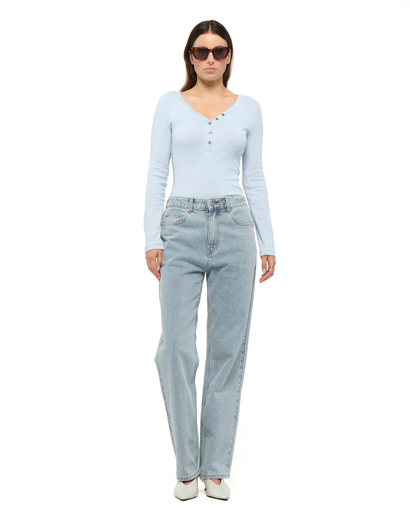 HARLOW HENLEY TOP