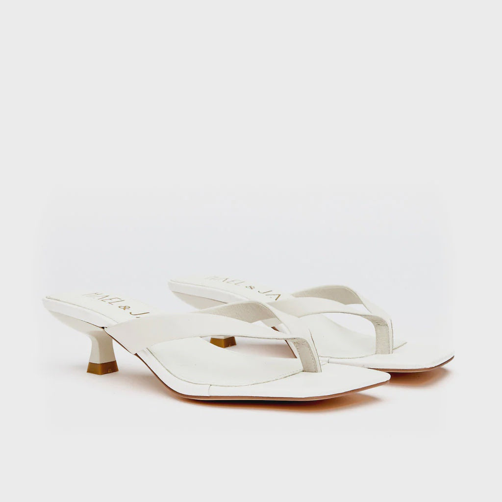ASTUTE HEEL WHITE