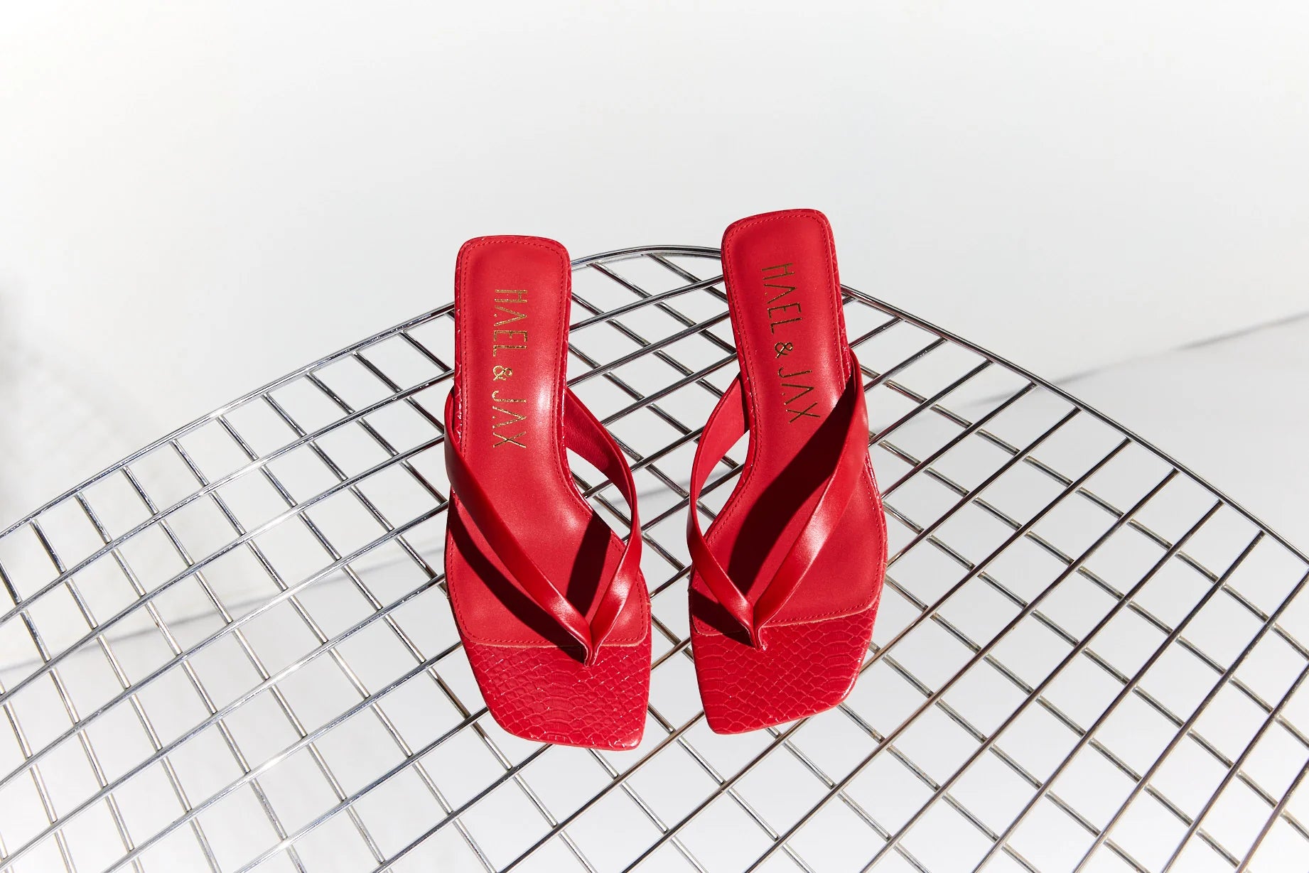 ASTUTE HEEL - RED