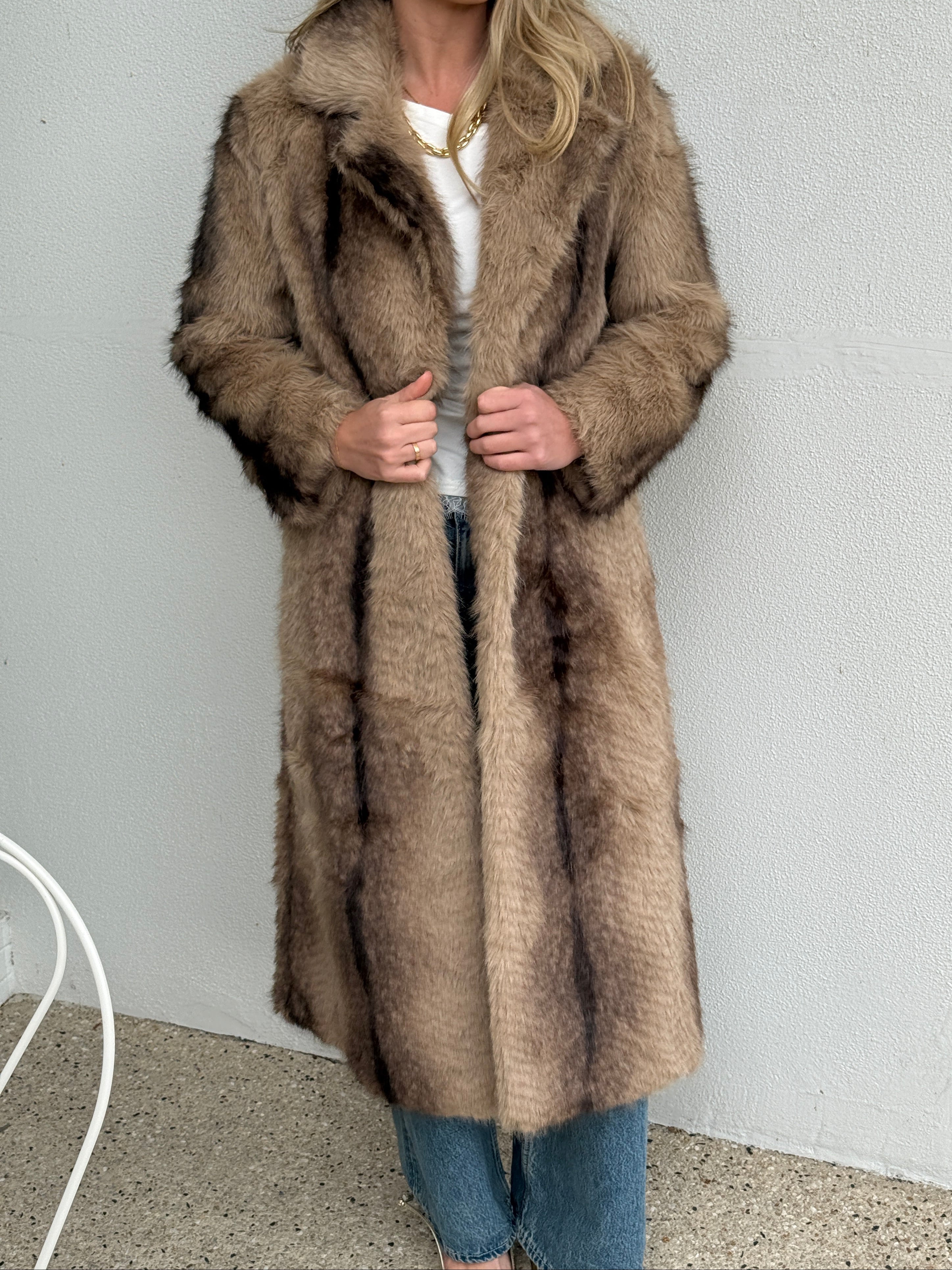 ARTIC FOX BROWN TRENCH