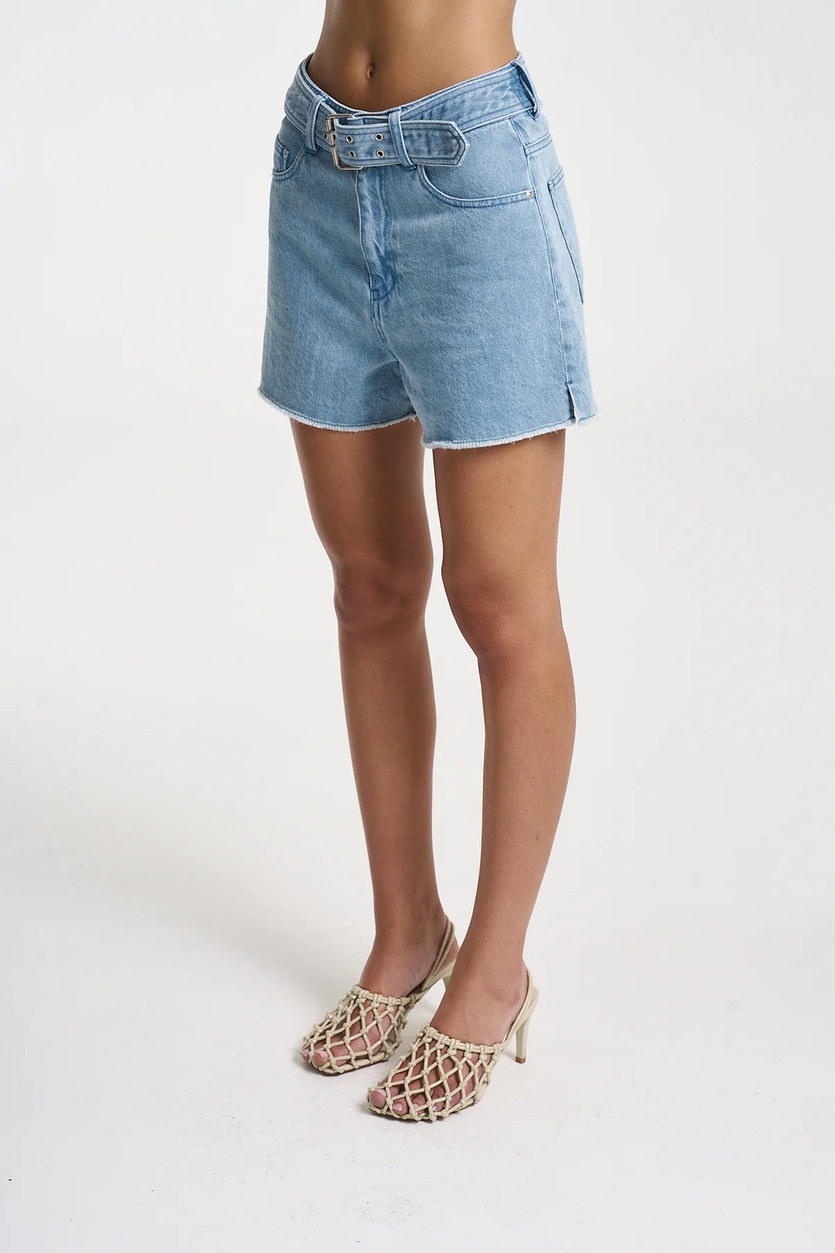 DENIM BELT SHORT