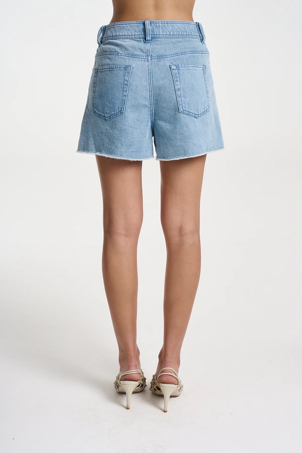 DENIM BELT SHORT