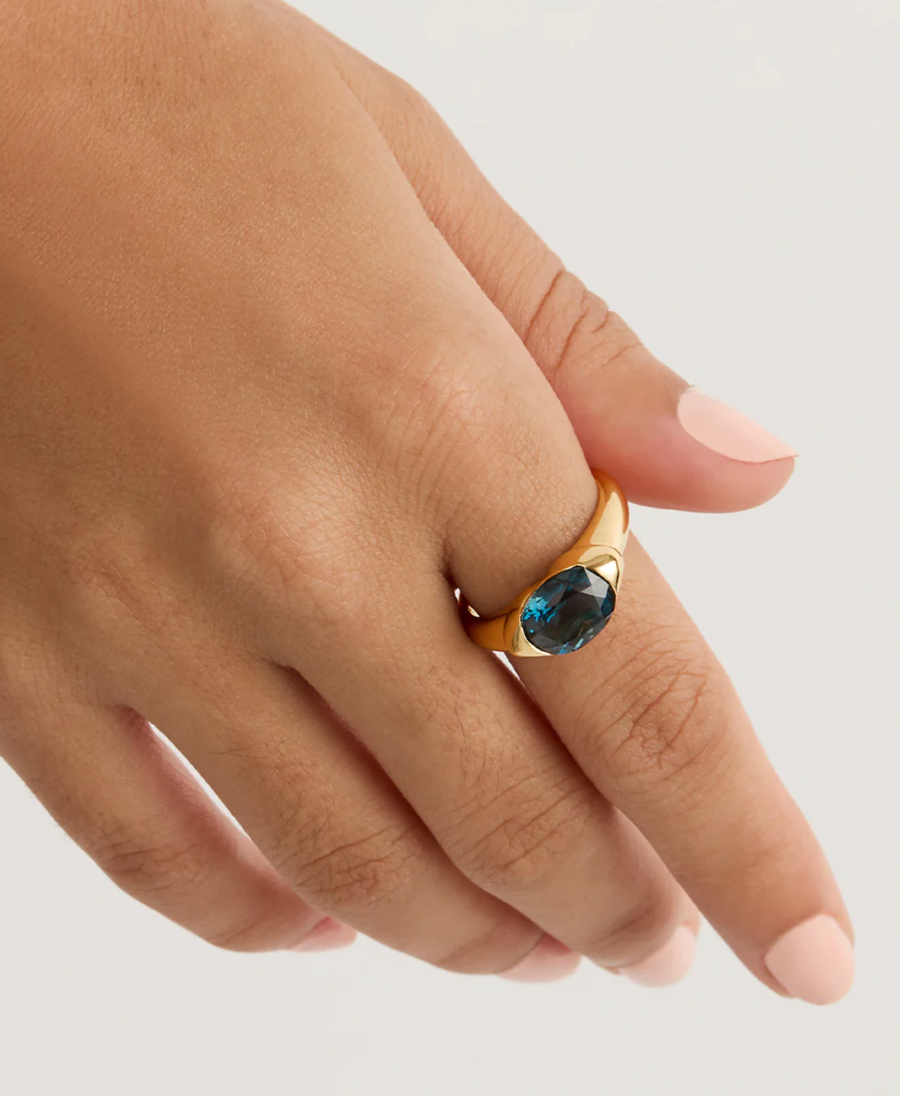 SACRED JEWEL TOPAZ OCEAN RING