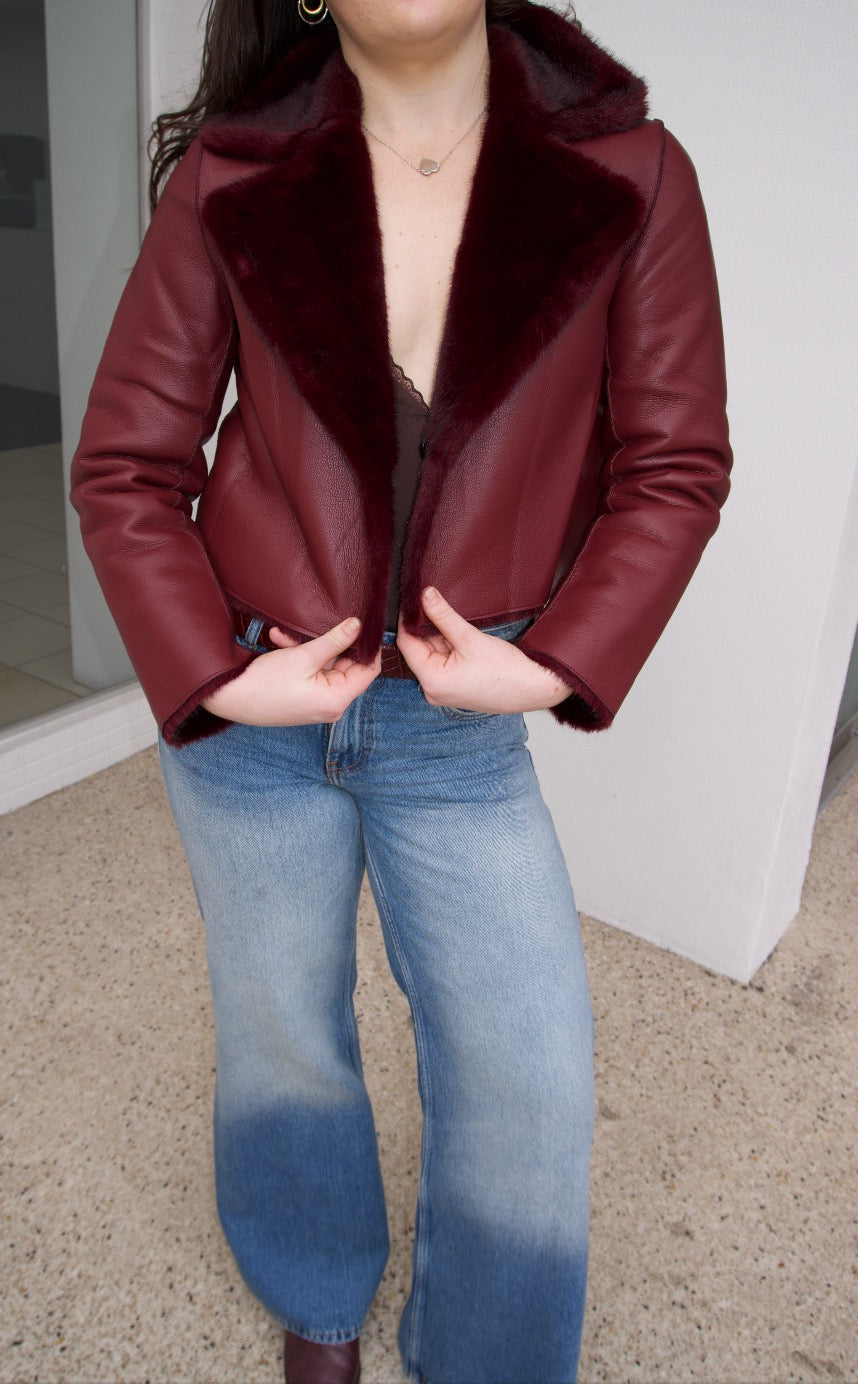 FAUX FUR CROPPED SHEARLING - WINE