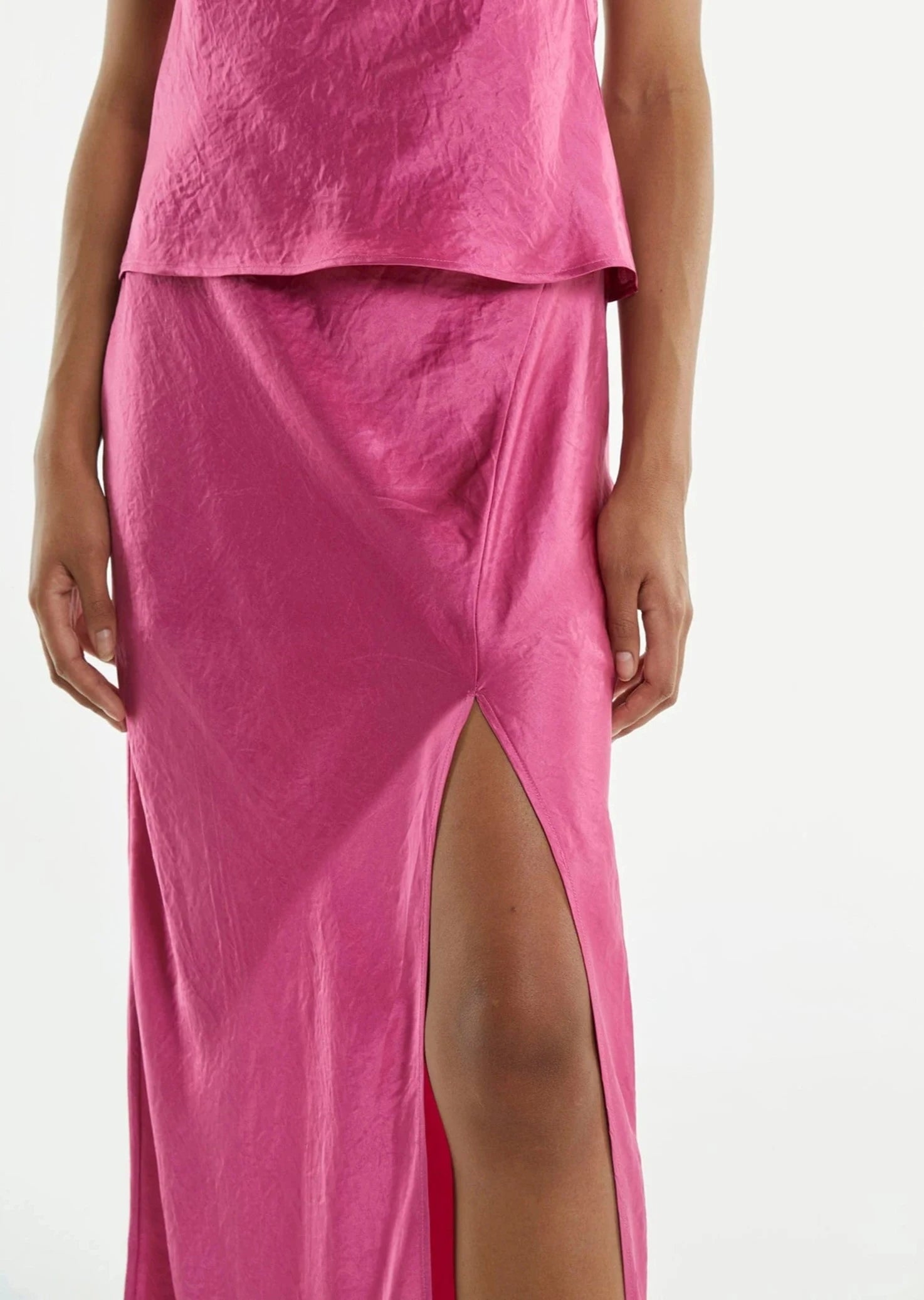 CRUSH BIAS SPLIT MAXI SKIRT