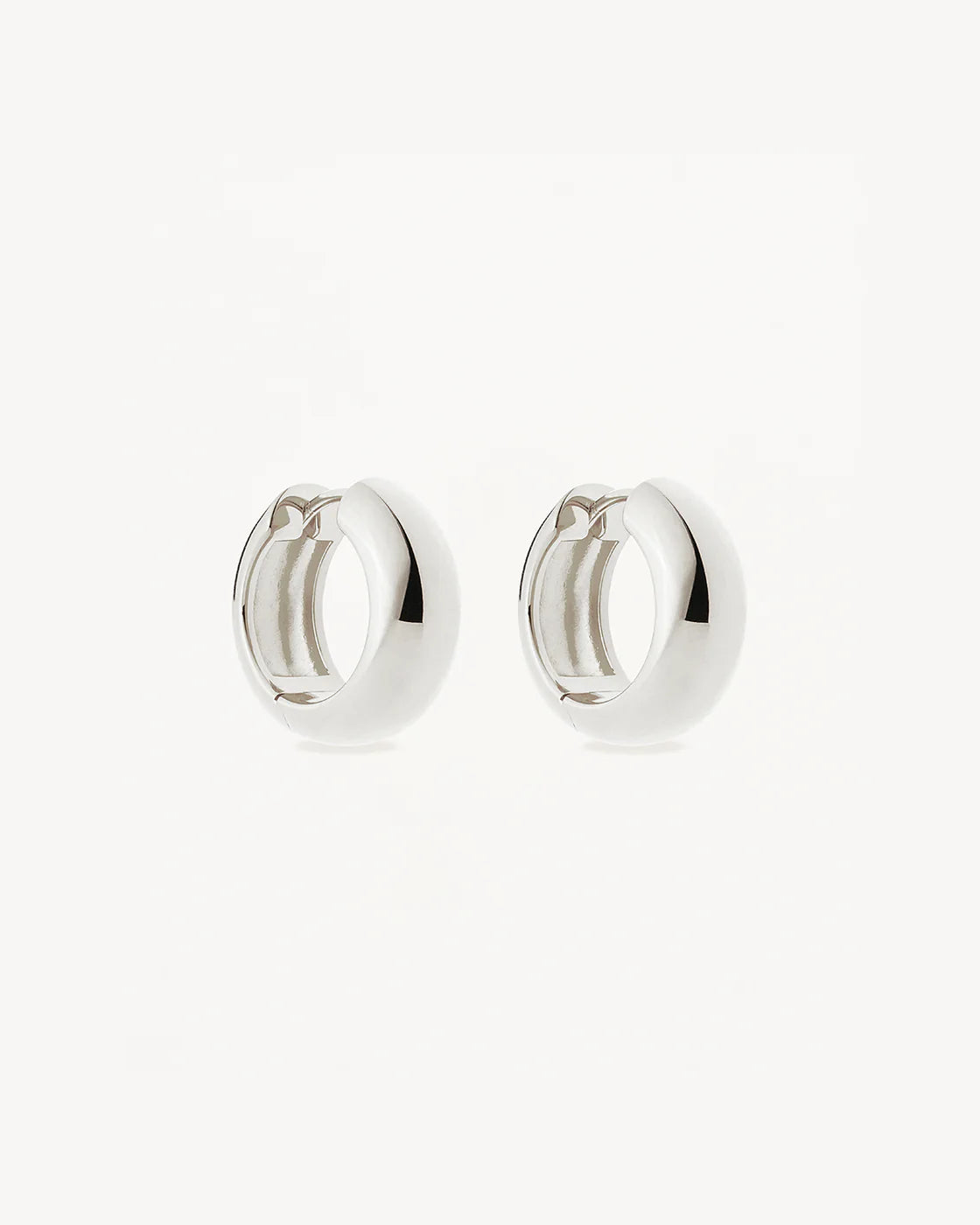 BOLD SMALL HOOPS SILVER