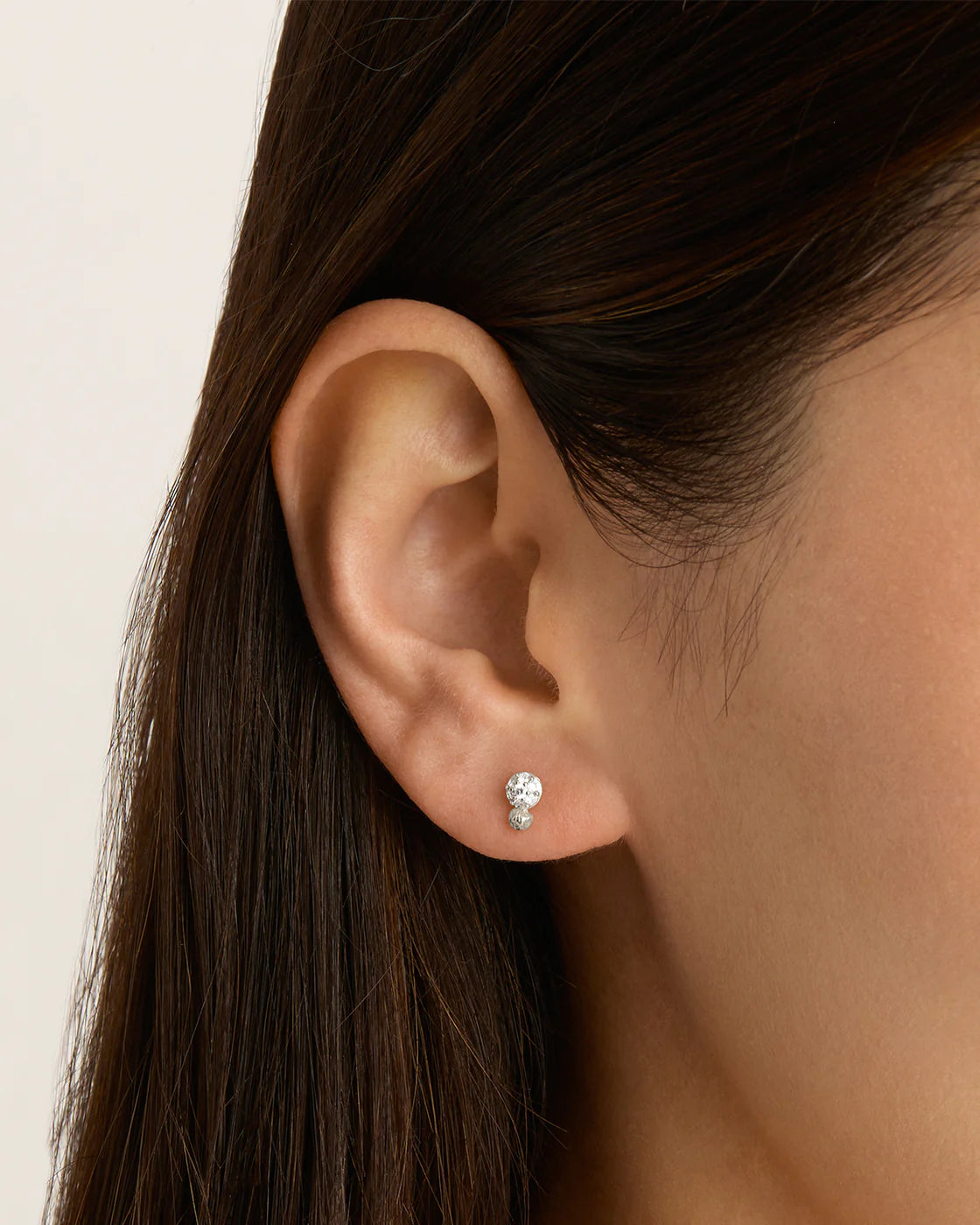 SILVER STARDUST SOUL STUD EARRING