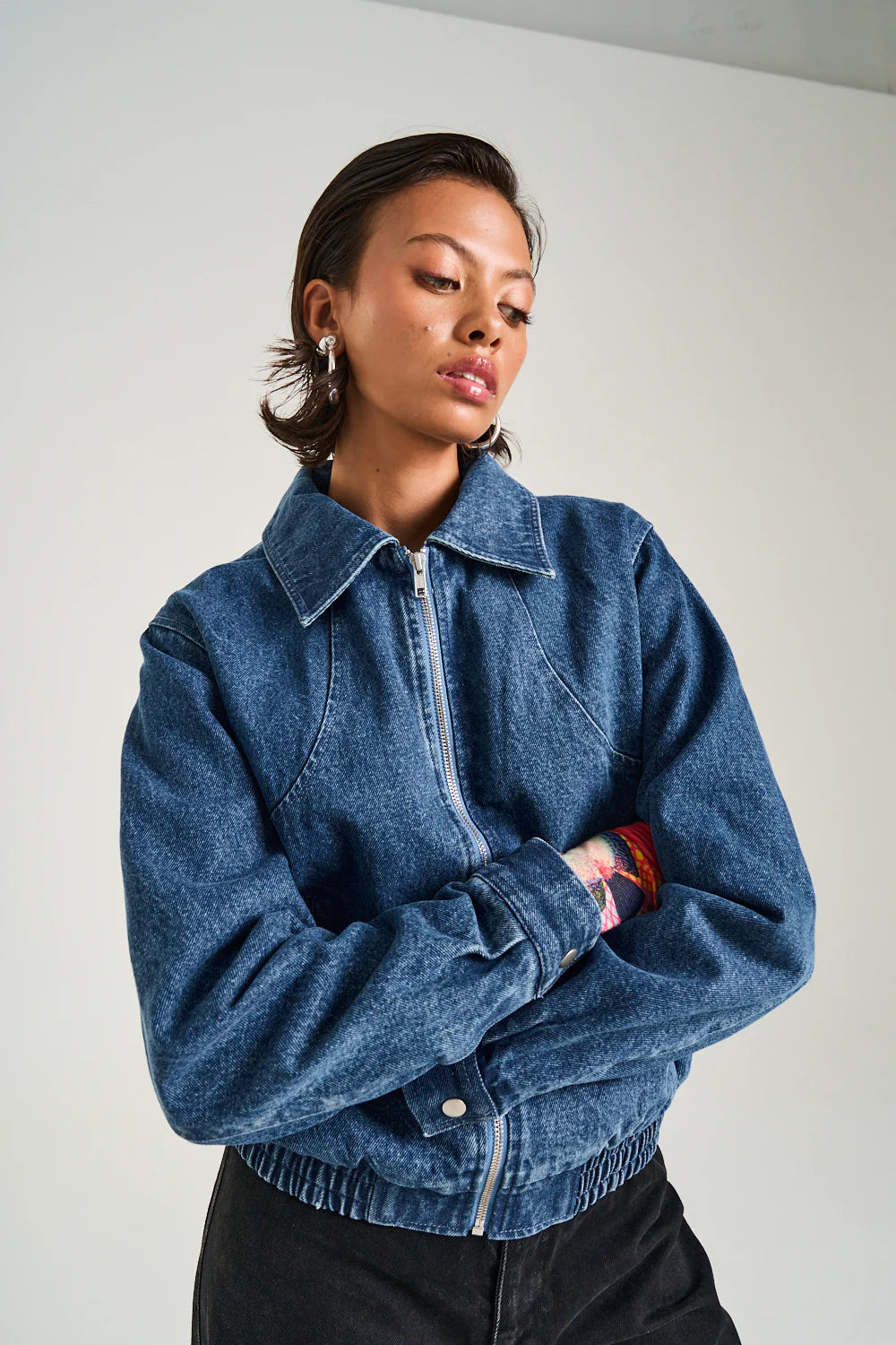 CROPPED BOMBER